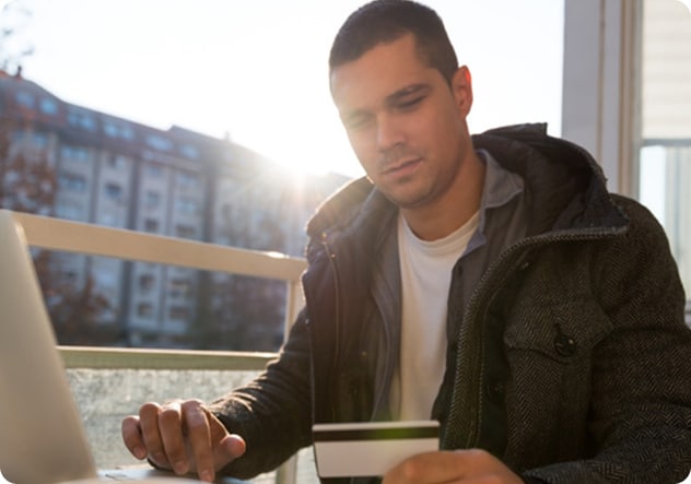 4 Expert Tips for Gen Z and Millennials to Stop Living Paycheck to Paycheck