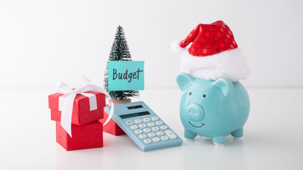 How to Manage Your Finances this Christmas 2023